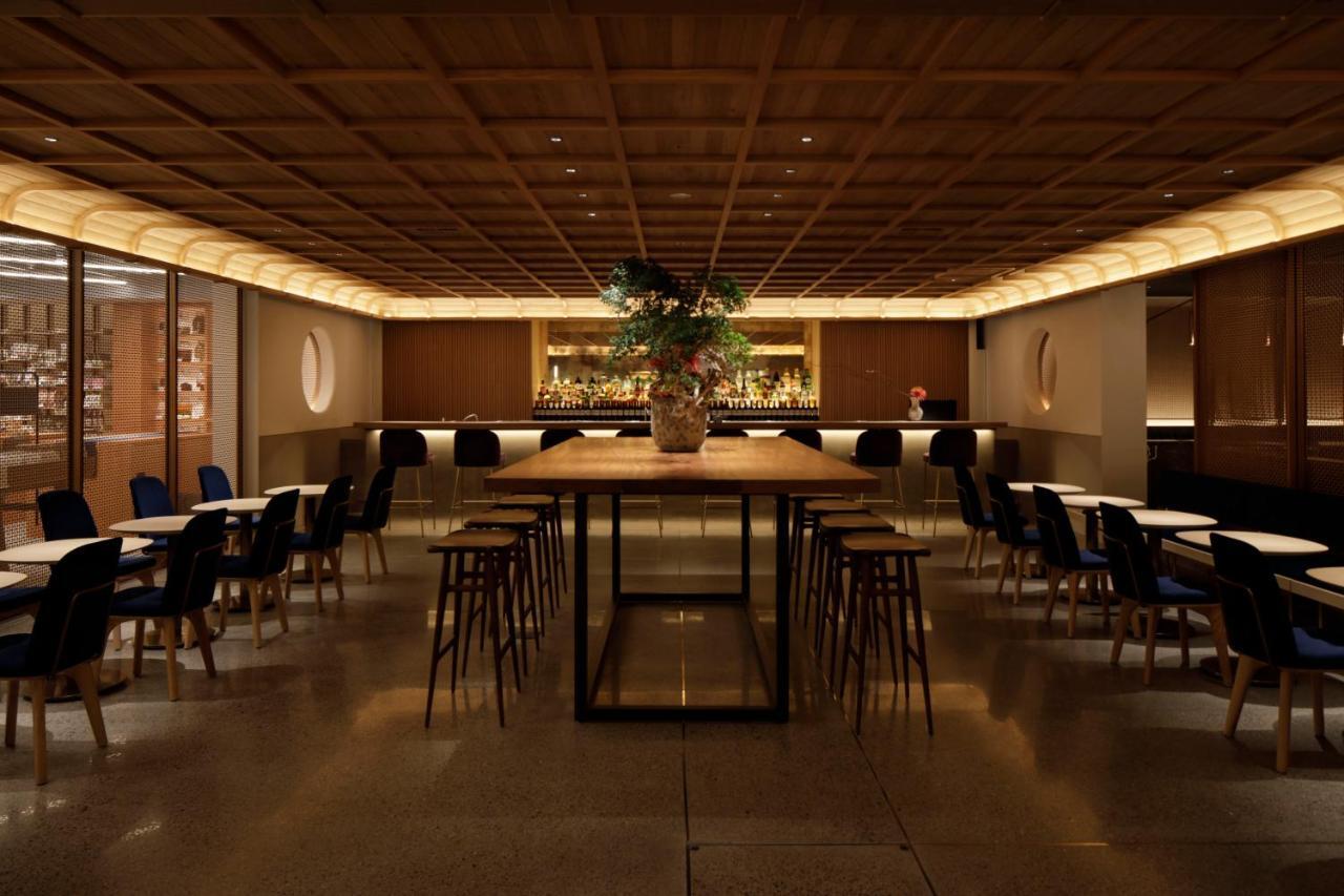 Good Nature Hotel Kyoto Buitenkant foto The lounge at Haneda Airport